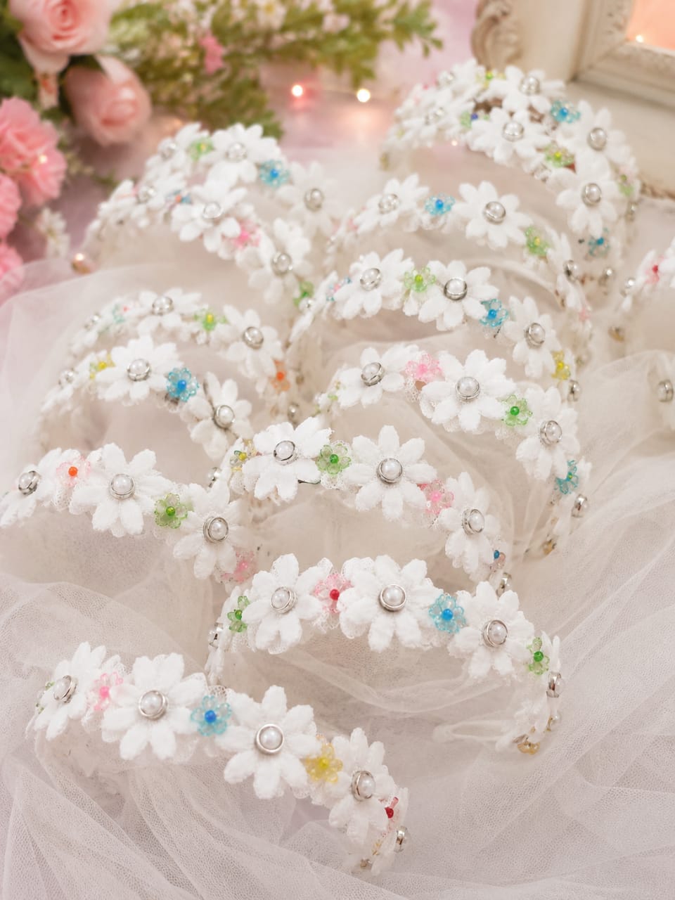 Net crowns for girls